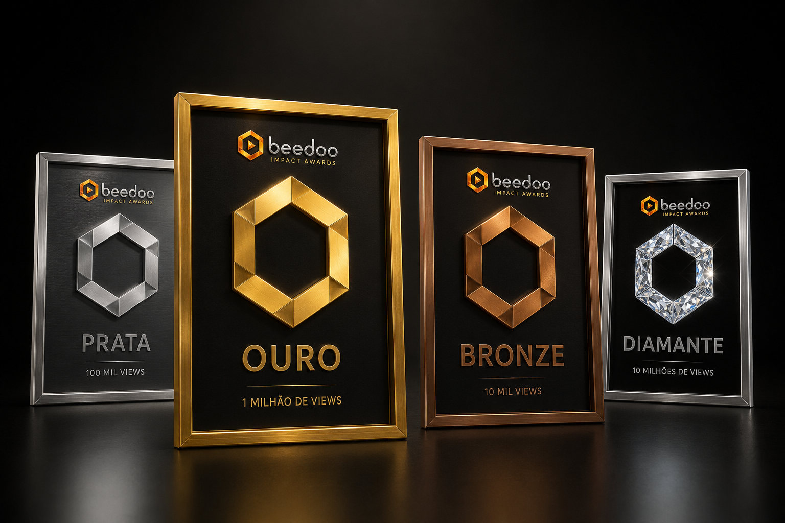 As quatro placas do Beedoo Impact Award: Prata, Ouro, Bronze e Diamante